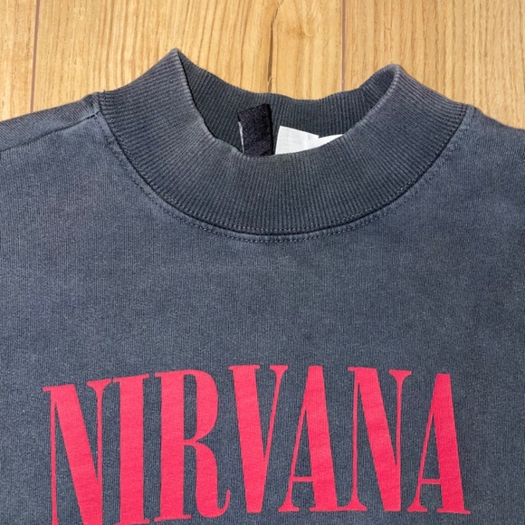 NIRVANA Sweatshirt Womens XS - Picture 3 of 7